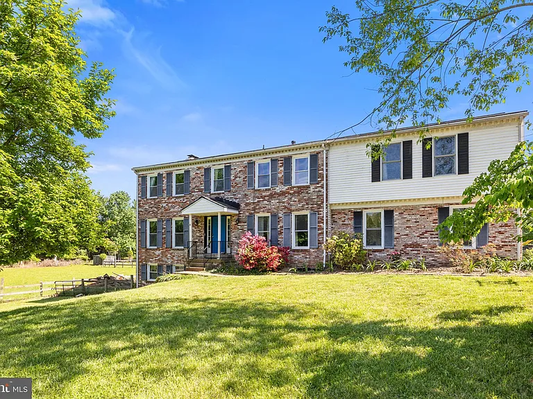 4301 Mountain View Dr — Photo 63