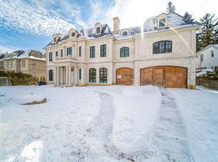 19 Royal Oak Dr, Toronto, ON M3C2M3