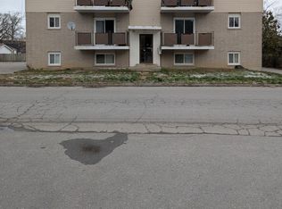 157 Stanley St #4, Quinte West, ON K8V 6B3