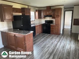 7 W Road Park, Bennington, VT 05201