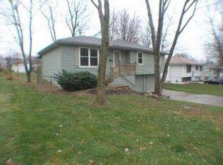 410 SW 24th St, Blue Springs, MO 64015