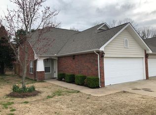926 Lafayette St, Rogers, AR 72758