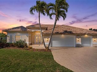 9797 Alhambra Ln, Bonita Springs, FL 34135
