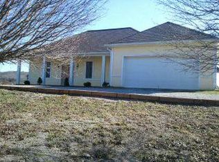 5983 W Trimble Rd, Milton, TN 37118