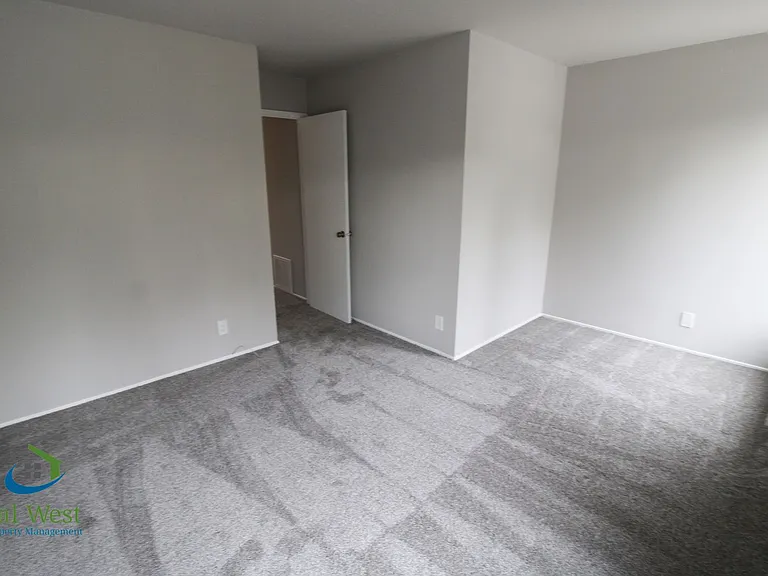 816 Glenside Dr — Photo 35