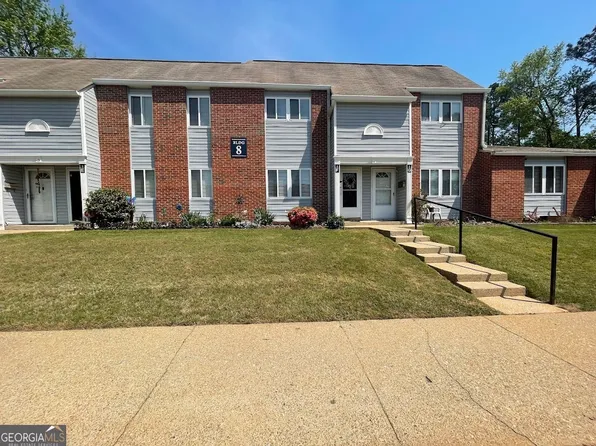 636 North Ave APT 8F, Jonesboro, GA 30236