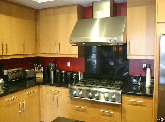 2nd image of 150 The Promenade N Unit 512