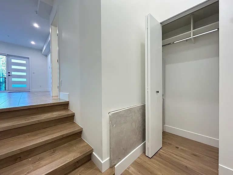 14398 60th Ave #108 — Photo 4