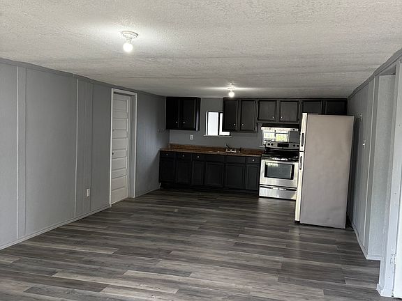 2nd image of 562 Marie Dr