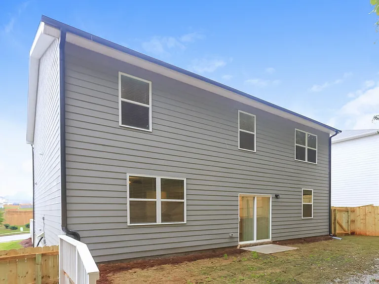 203 Hamilton Pointe Dr — Photo 17