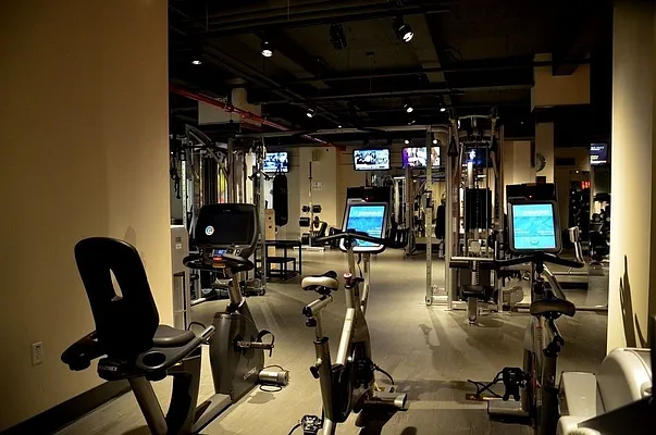 Rented by Compass | media 24