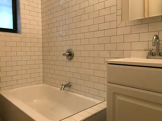 Rented by Keller Williams NYC | media 31