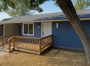 135 Onyx St #A9, Eagle Pt, OR 97524