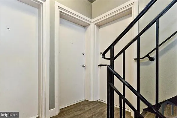 2838 Hartford St SE #201 — Photo 10