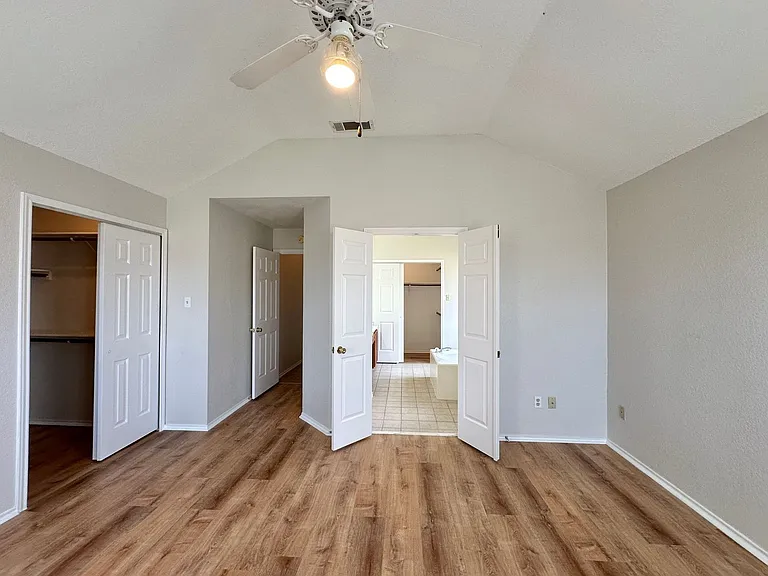 607 Hogan Dr — Photo 28