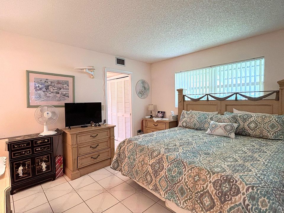 1st image of 580 Horizons W #105