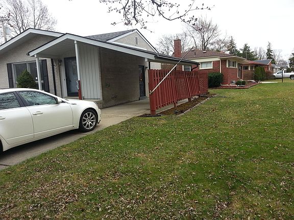 4th image of 9106 Texas Ct