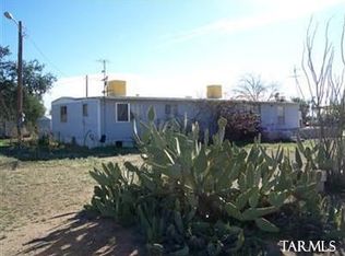 6621 N Carless Ln, Tucson, AZ 85743