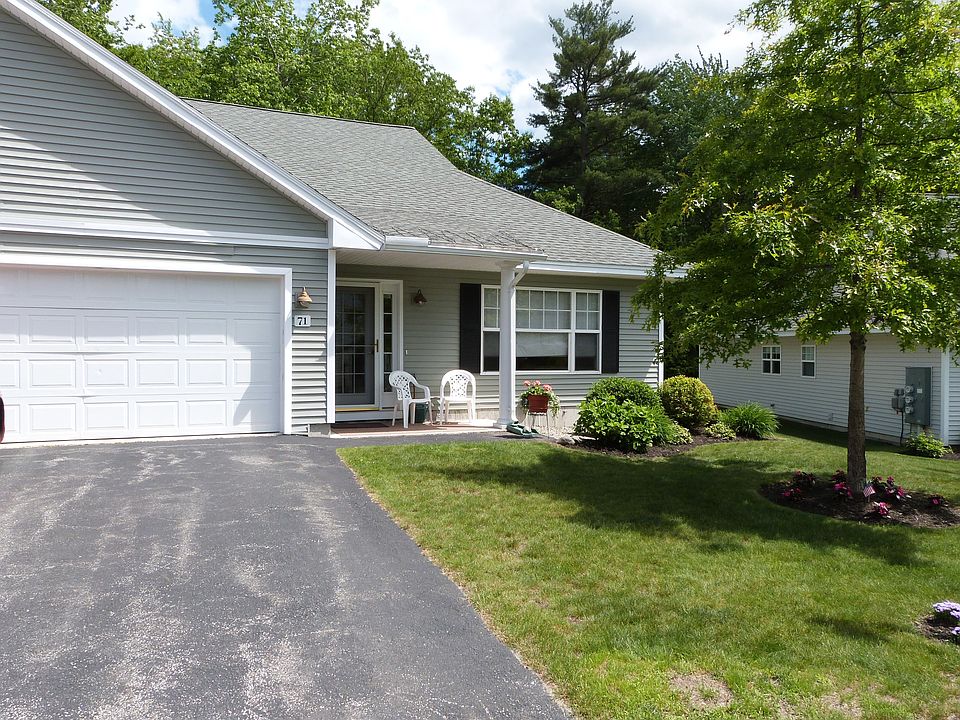 Street view of end unit