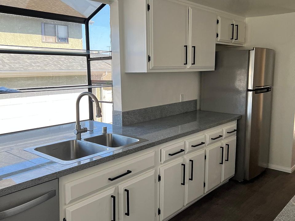 1st image of 2020 Martina Ave #4