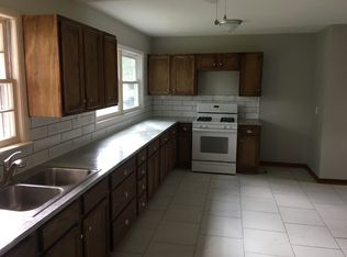 844 W Whiteside St, Springfield, MO 65807