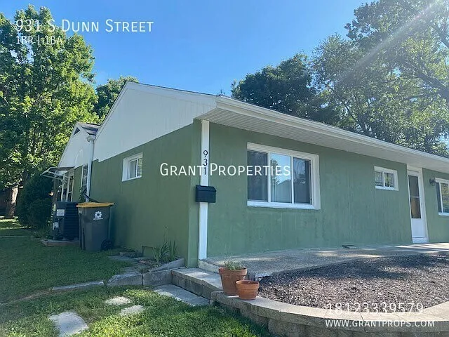 931 S Dunn — Photo 3