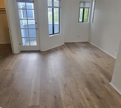 4th image of 1032 Newport Ave APT 3