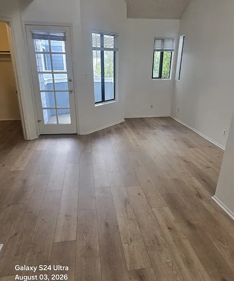 1032 Newport Ave #3 — Photo 4