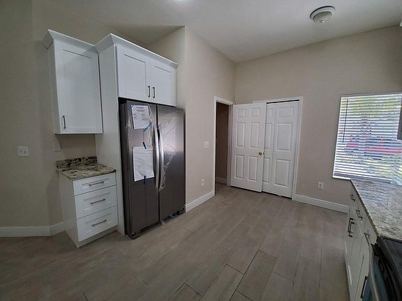 5th image of 30531 Midtown Ct