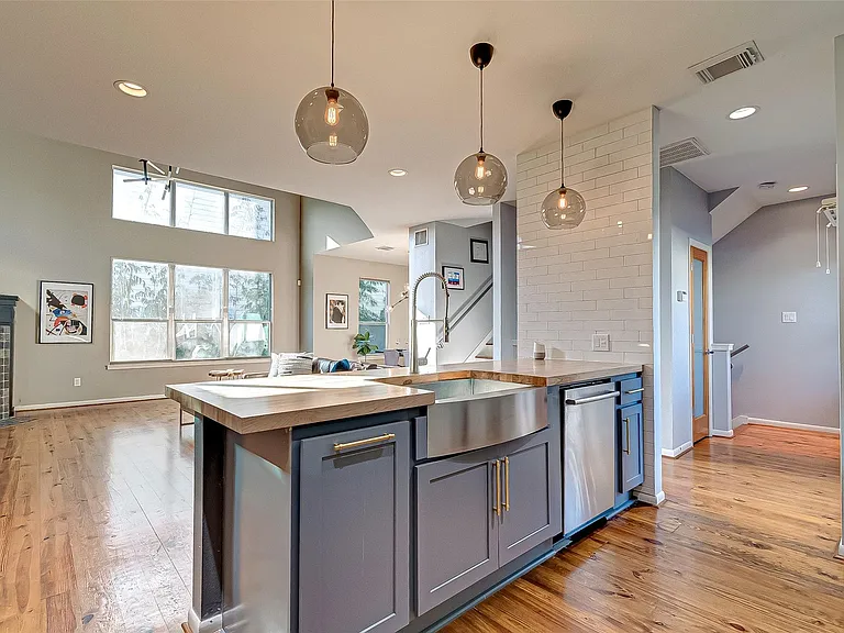 4308 Lillian St #A — Photo 25