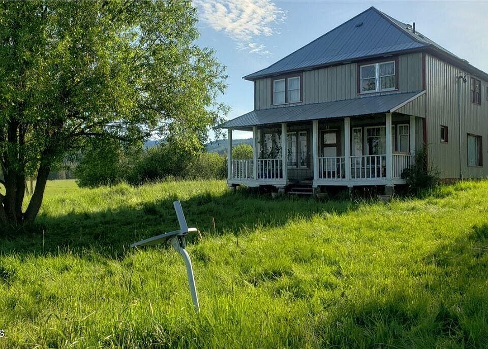1st image of 1565 Little Carpenter Creek Rd