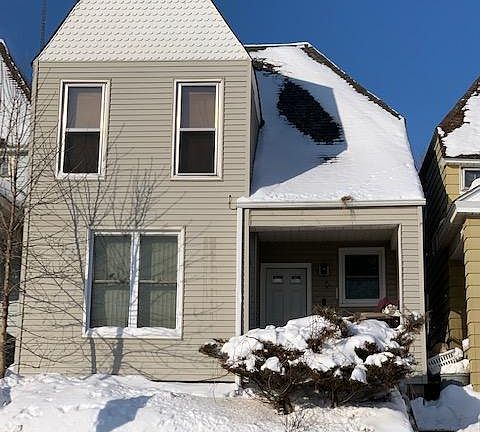 2nd image of 303 W 4th St