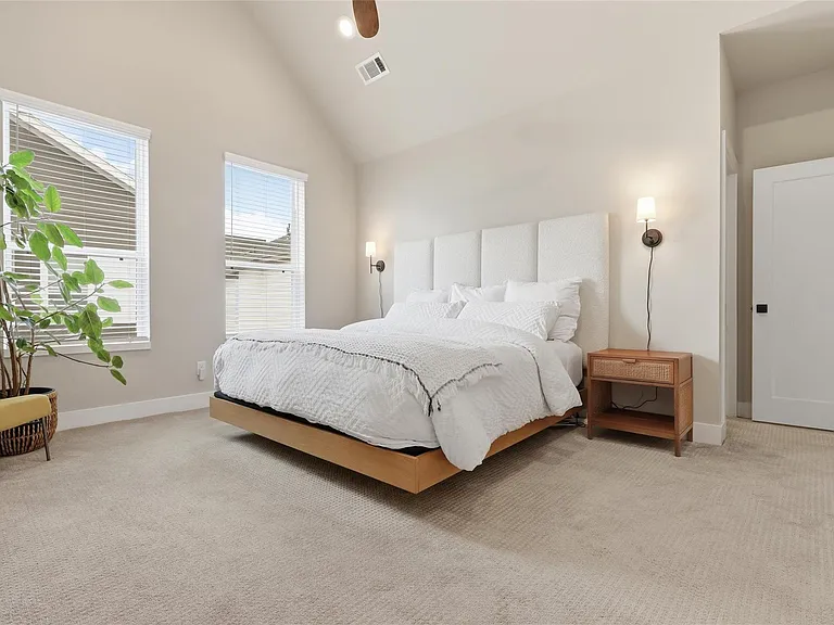 5825 Francis Oak Pl — Photo 18