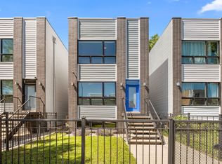 2544 W Warren Blvd, Chicago, IL 60612