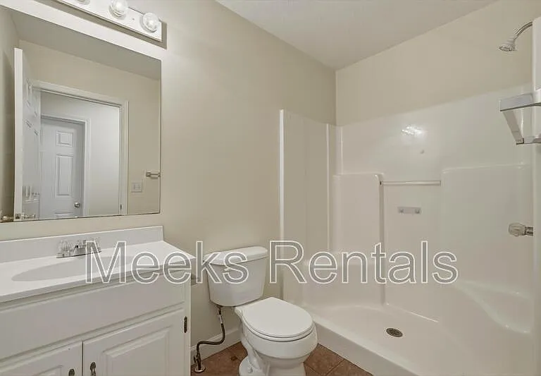 Ariel Pointe Townhomes — Photo 23