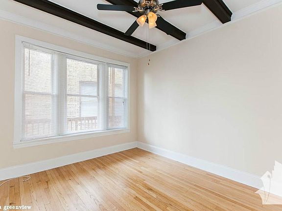 2nd image of 3056 N Greenview Ave #1821