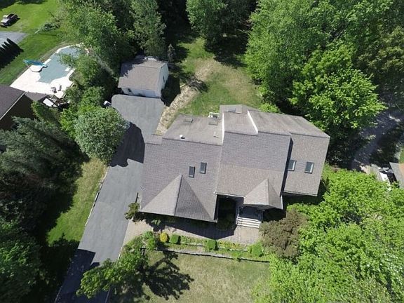 2nd image of 133 Big Piece Rd
