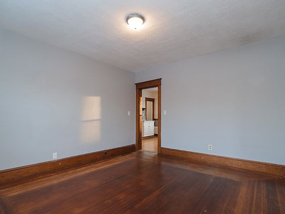 3rd image of 51 Harrison Ave Floor 2