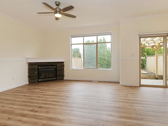 3rd image of 7543 Morrow Rd #3