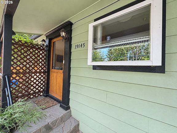 3rd image of 19145 Addie St