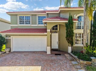 4025 Sapphire Ln, Weston, FL 33331