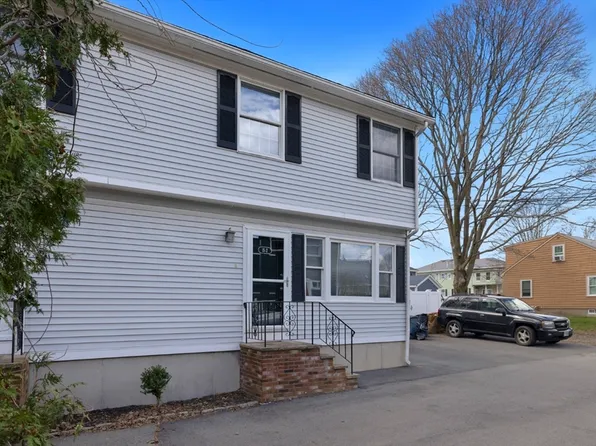 15 Aborn Pl #2, Peabody, MA 01960