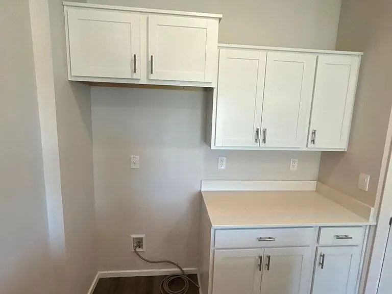 4809 Thyme Ave NE — Photo 9