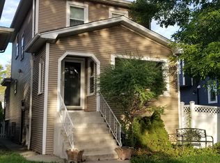 1318 Grove Ave, Berwyn, IL 60402