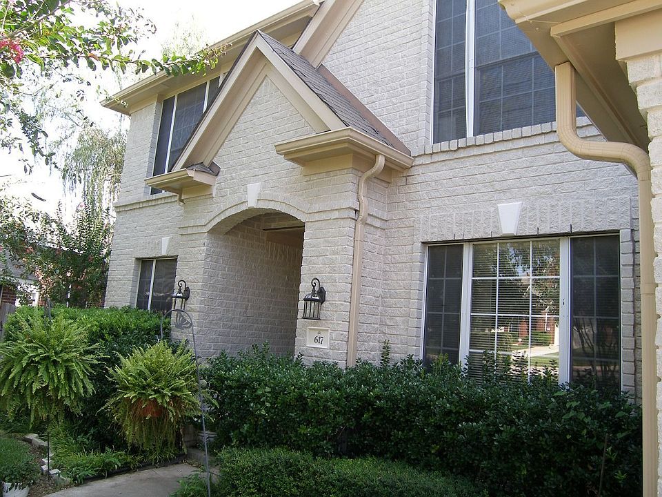 1st image of 617 Indian Run Dr