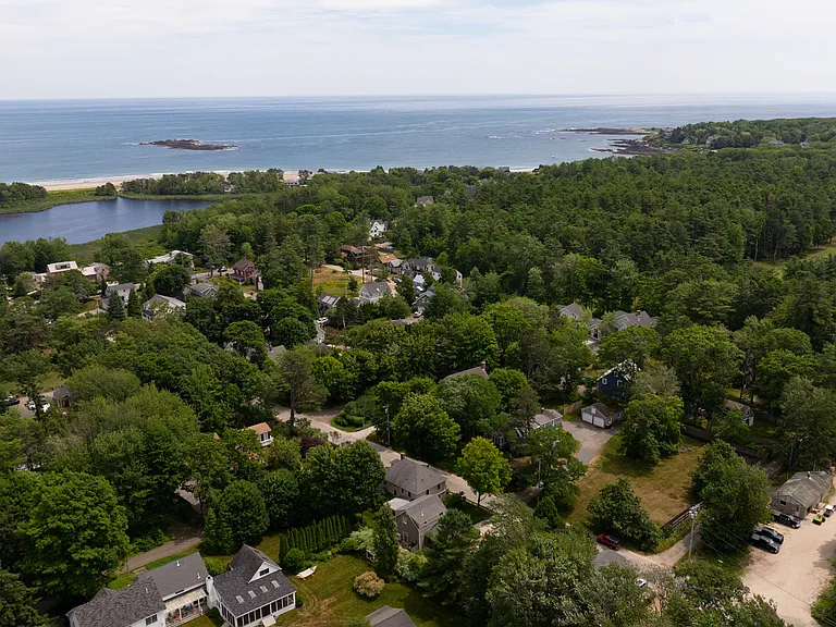 17 Ferry Rd — Photo 52