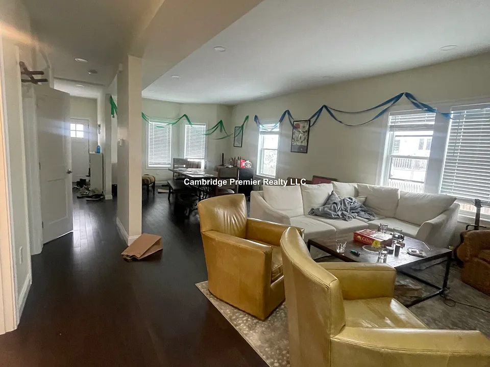 77 Winchester St #2