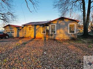 130 Hickory St, Nash, TX 75569