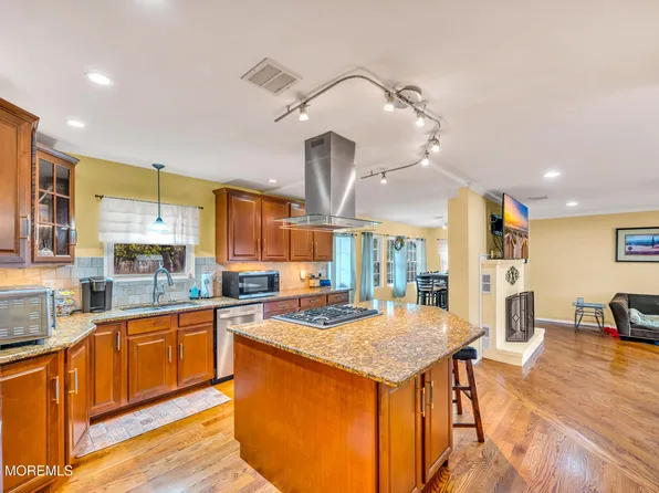 243 Toms River Road, Jackson, NJ 08527