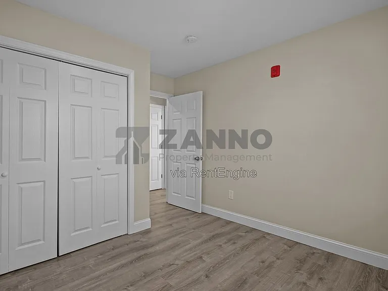 547 Chalkstone Ave #4 — Photo 15